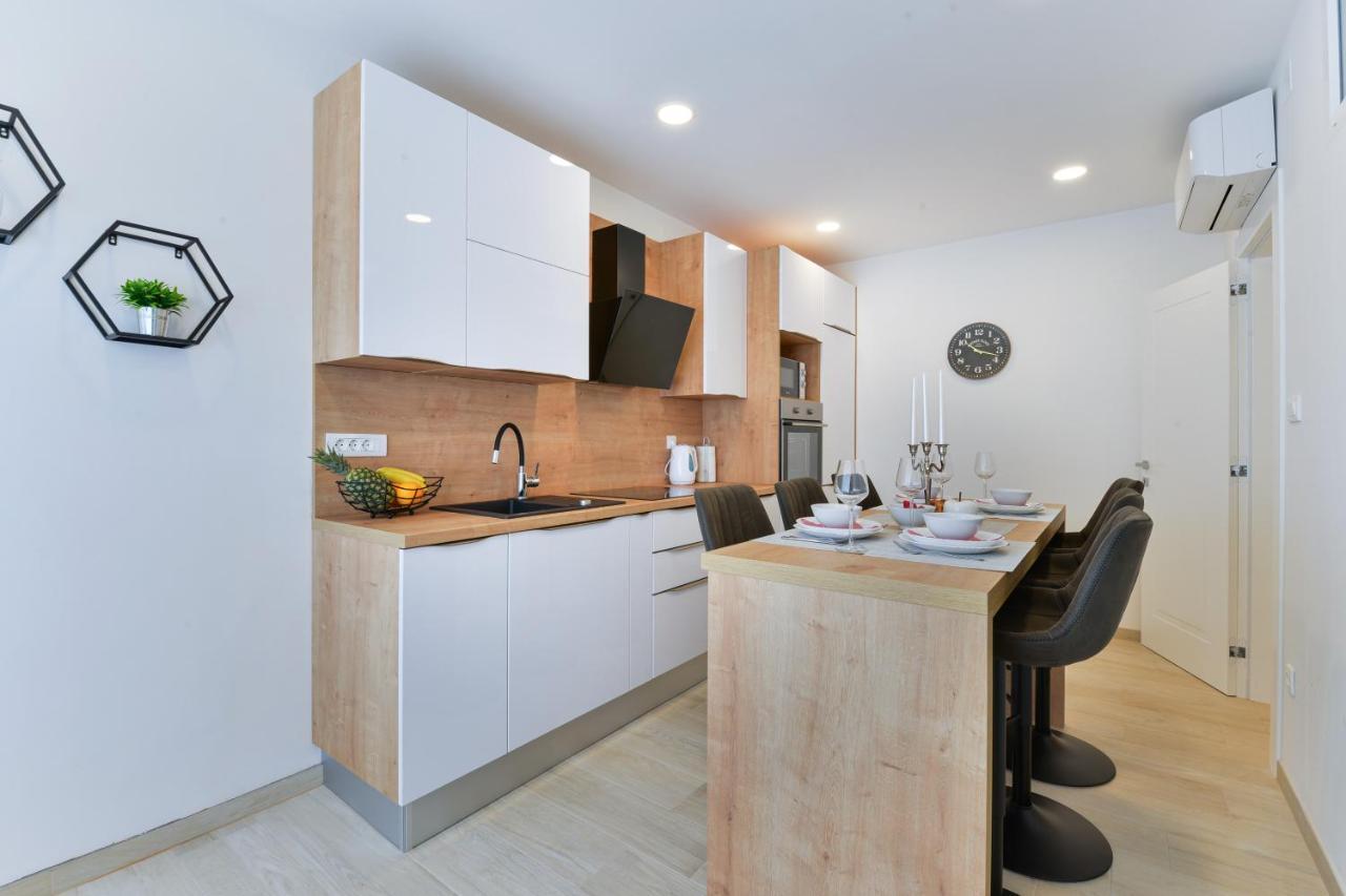 Zara Lumina Apartment Kültér fotó