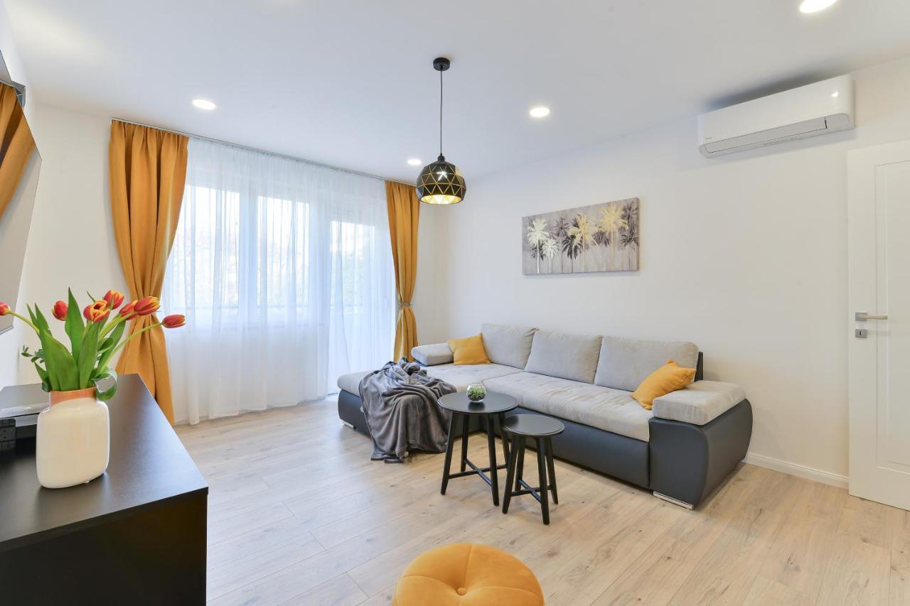 Zara Lumina Apartment Kültér fotó