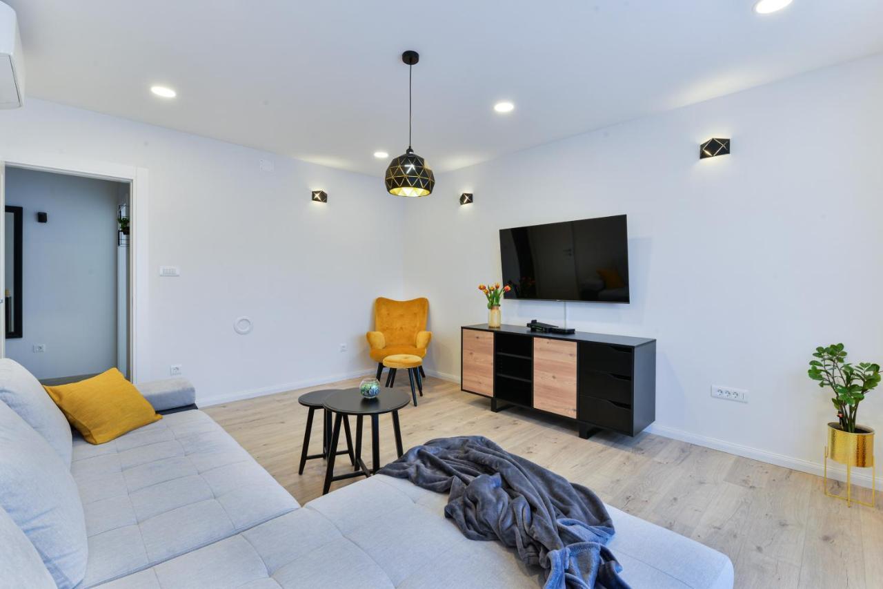 Zara Lumina Apartment Kültér fotó